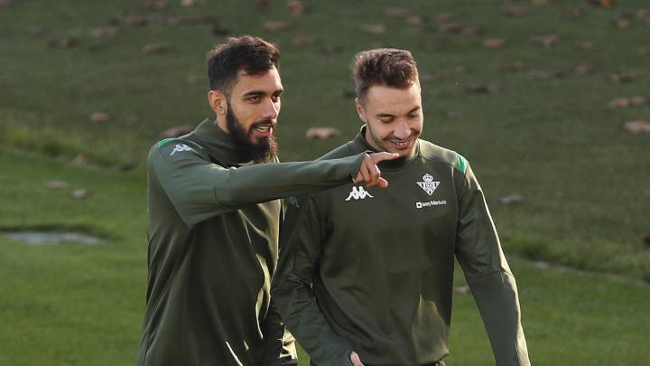 El Betis tiene un problema: es el que menos goleadores, sólo siete, acumula en LaLiga. Borja Iglesias y Loren, sus delanteros, están de sequía últimamente.
