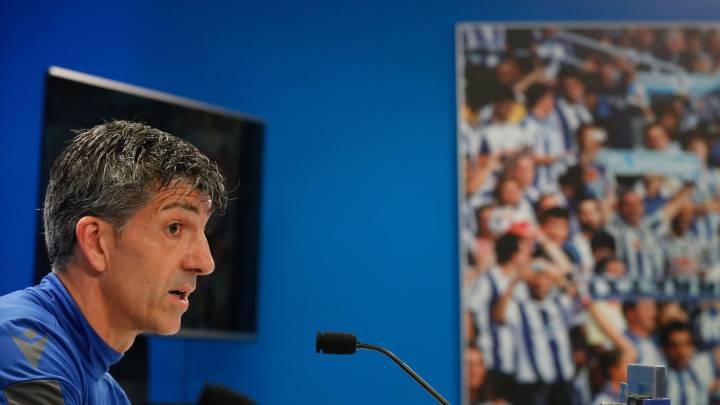 GRAFCAV2547. SAN SEBASTIÁN, 12/02/2020.- El entrenador de la Real Sociedad, Imanol Alguacil, comparece en rueda de prensa en la víspera del partido de ida de la semifinal de la Copa del Rey que enfrentará a su equipo contra el Mirandés. EFE/Juan Herrero.