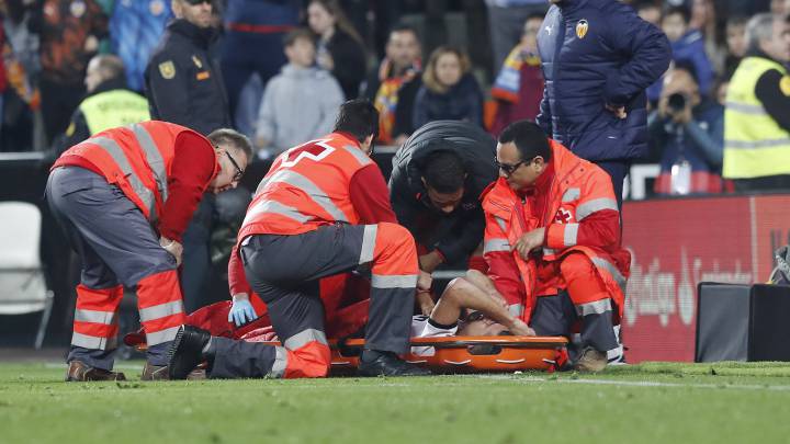 Gabriel sufre un esguince en el tobillo derecho