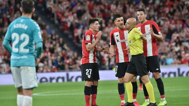 1x1 del Athletic: Martínez y Vesga mantuvieron el equilibrio