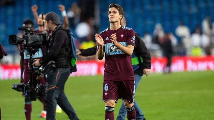 Denis Suárez sufre un esguince de tobillo durante el entreno