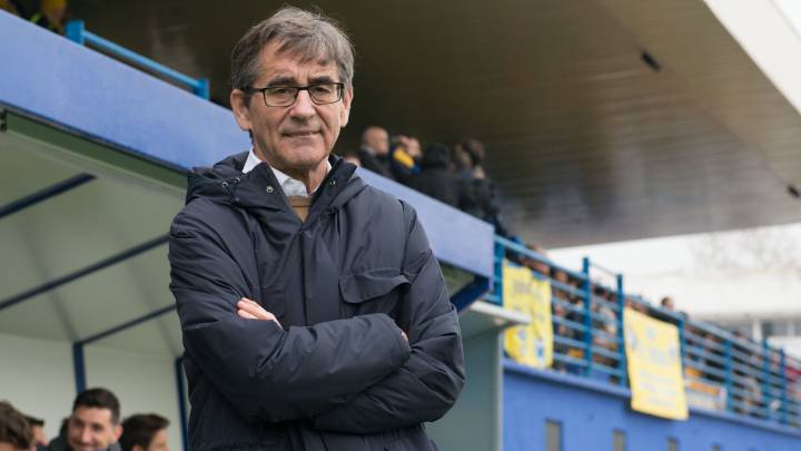 Fernando Vázquez, en un partido con el Deportivo.