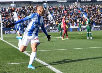 Braithwaite tendrá una cláusula más alta que Suárez o Ter Stegen