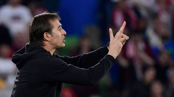 La gran bronca de la afición al Sevilla de Lopetegui