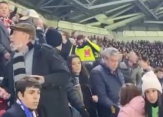 El infierno de las familias del Getafe: los fans del Ajax les tiraron cerveza desde la grada
