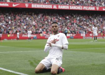 En Nesyri rescata al Sevilla sobre la bocina