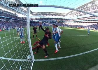 La crisis de Morata: Simeone lo cambió al minuto de fallar esto
