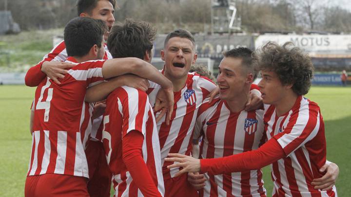 Los jugadores del Atlético celebran un gol en la Youth League.