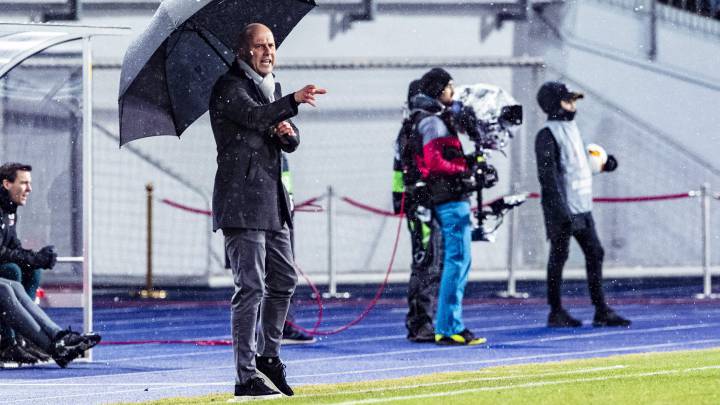 Arne Slot: el técnico novato que tiene al AZ líder de la Eredivisie