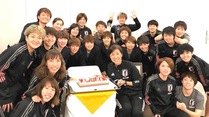 Una debilitada y joven Japón, primer rival de España