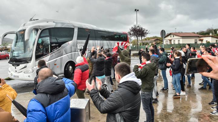 Gran recibimiento a los héroes de la Copa en Lezama
