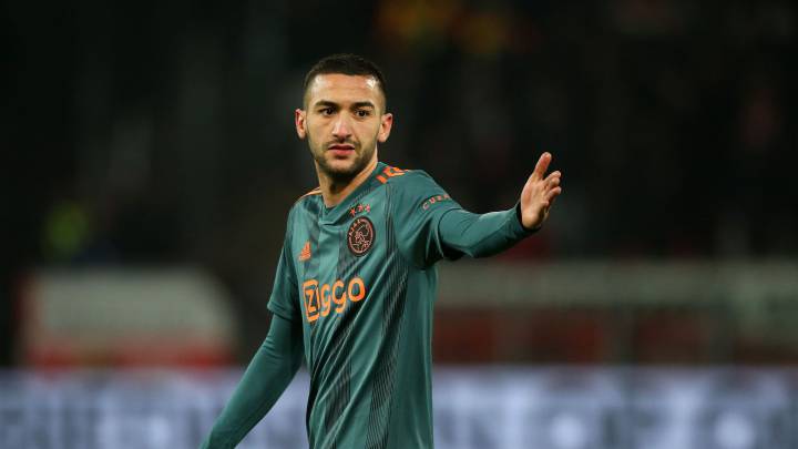 El Ajax resiste a la presión del AZ Alkmaar y sigue líder