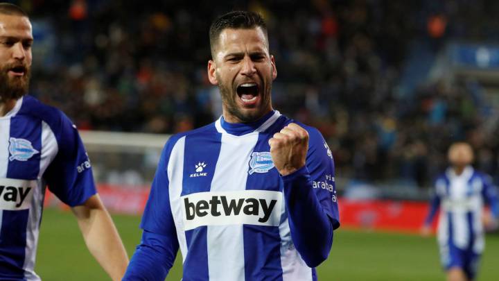 Edgar celebra un gol