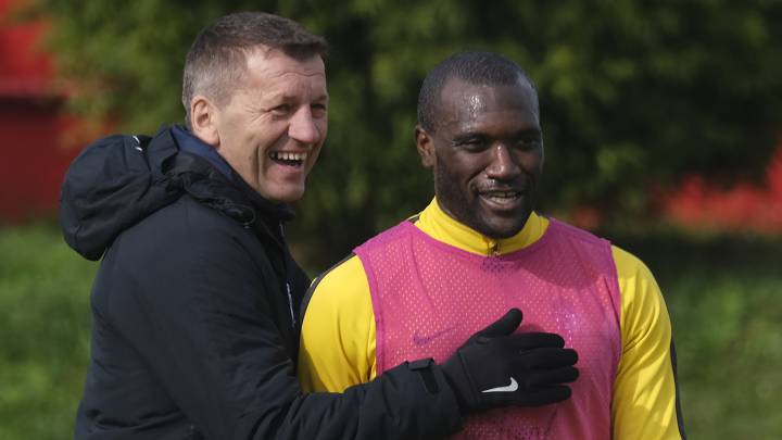 Babin y Djukic, en un momento distendido durante un entrenamiento en Mareo. El central está de vuelta.