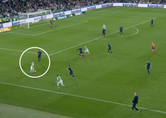 Lo mal que jugó Militao contra Betis en cinco jugadas