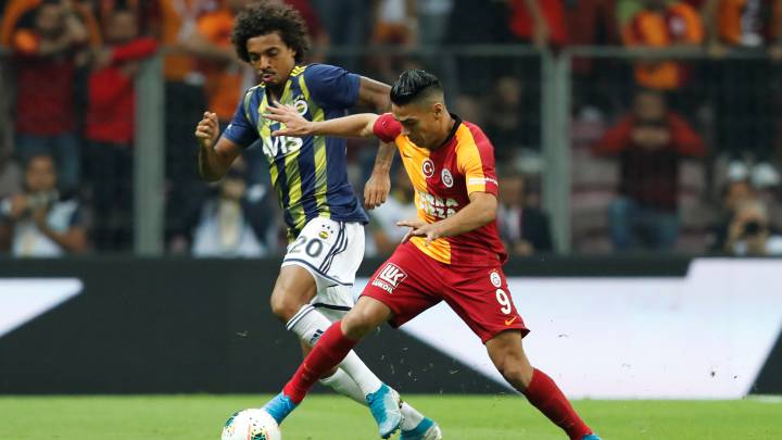 El fútbol turco no se detendrá pese a la crisis del coronavirus