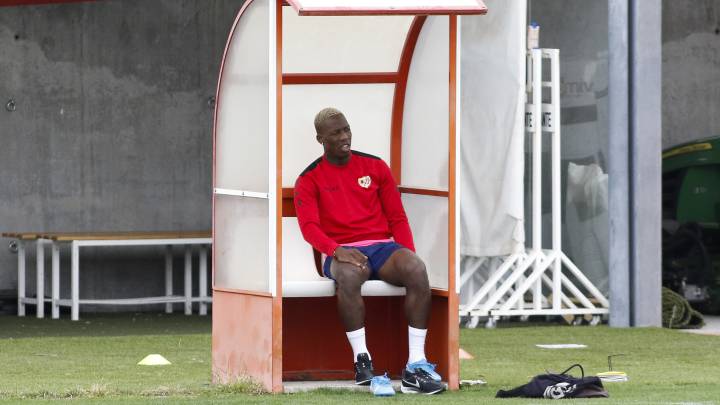 Advíncula, durante un entrenamiento.