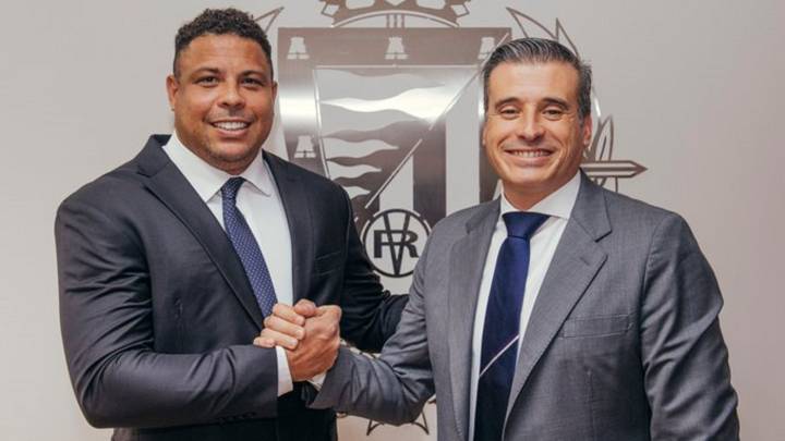04/01/19 REAL VALLADOLID RONALDO NAZARIO MIGUEL ANGEL GOMEZ RENOVACION DIRECTOR DEPORTIVO PUBLICADA 05/01/20 NA MA30 2COL