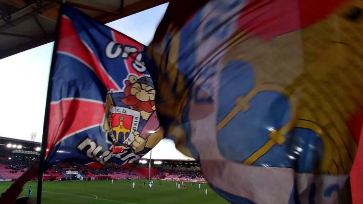 La peña del CD Numancia, Orgullo Numantino, colabora con los más necesitados