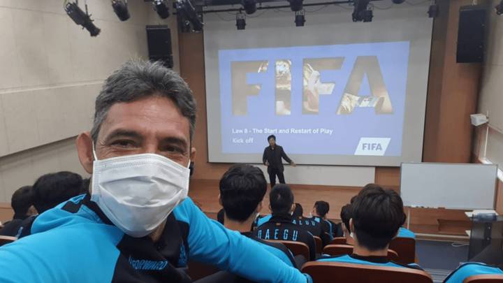 españoles extranjero migrantes balon luisma hernandez daegu kleague