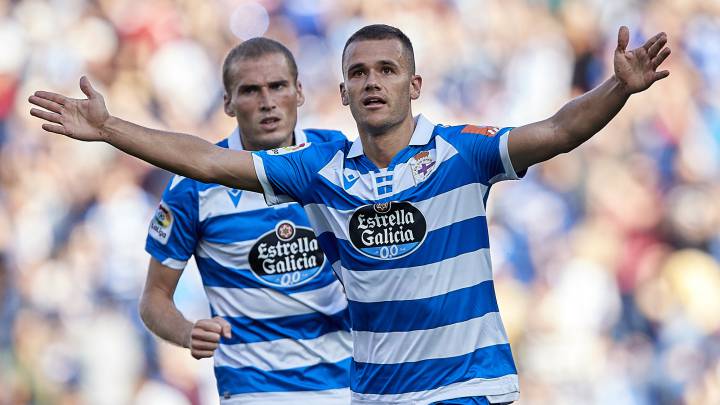 Aketxe, celebrando su gol ante el Oviedo.