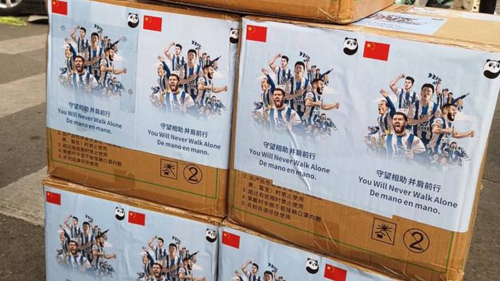 Las mascarillas del Espanyol que envían desde Sichuan.