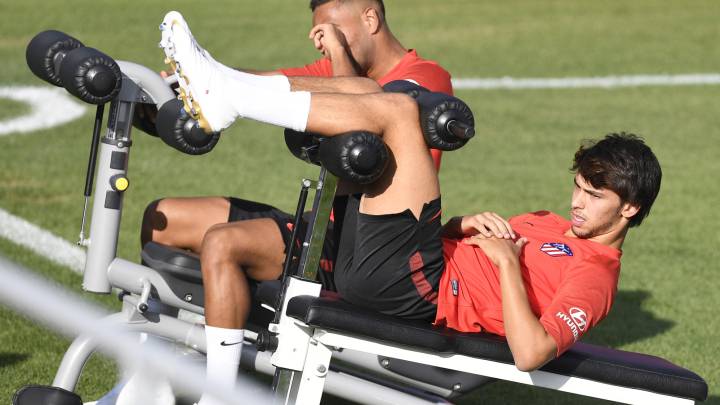 João Félix, a quien elogia Jorge Jesús, en una sesión del Atlético.