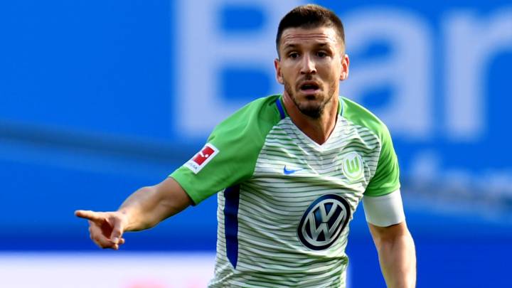 El calvario de Camacho en el Wolfsburgo ya dura 18 meses