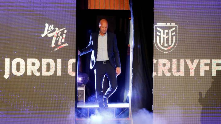 Jordi Cruyff llega a un acuerdo para bajarse el sueldo
