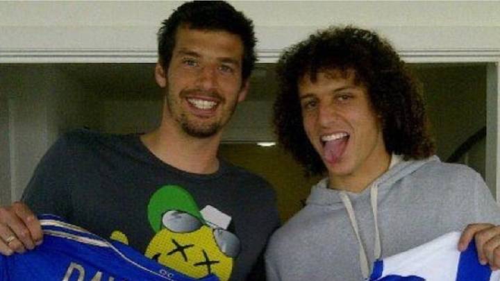 Perone se entrena con David Luiz durante el confinamiento