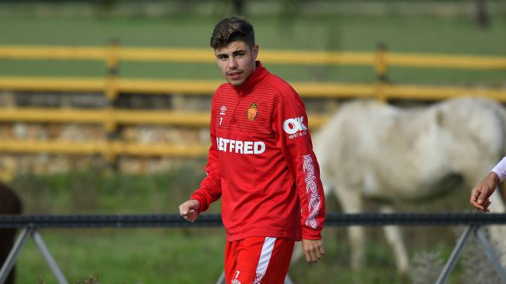 "Estoy en Mallorca formándome, el Sevilla vendrá después"