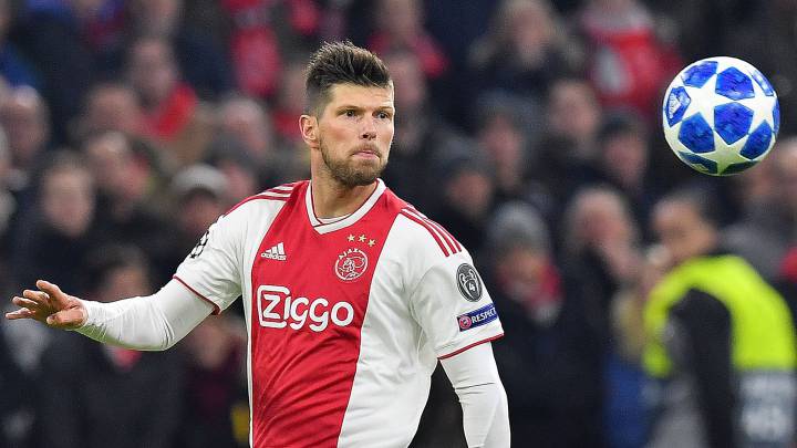 El Ajax también se carga a Huntelaar