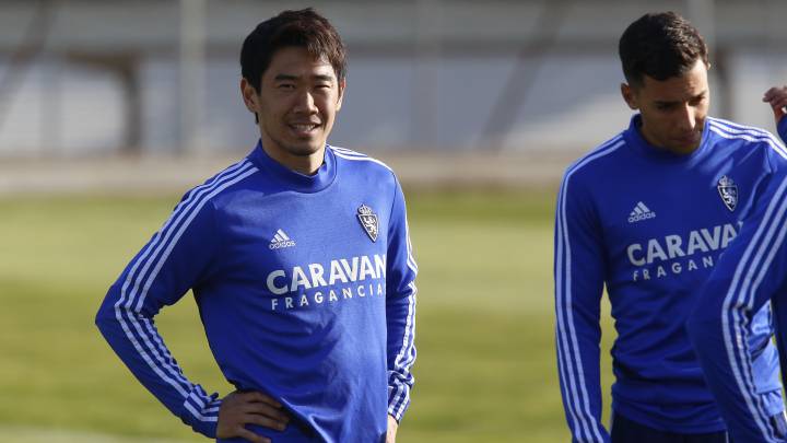 Kagawa: "Los equipos que ahora estén trabajando duro sacarán buenos resultados"