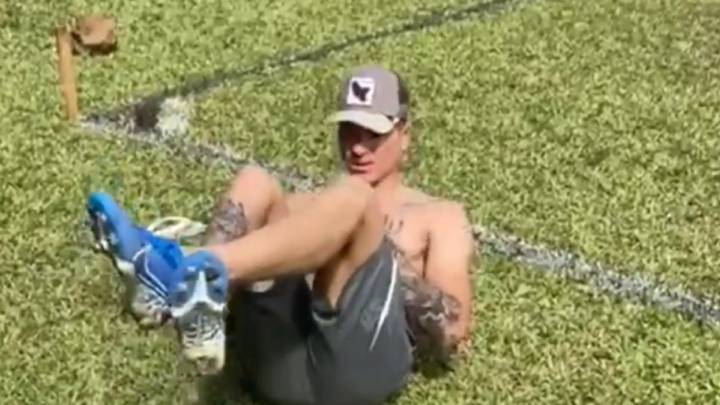 Darwin Núñez es pillado en Uruguay jugando una pachanga