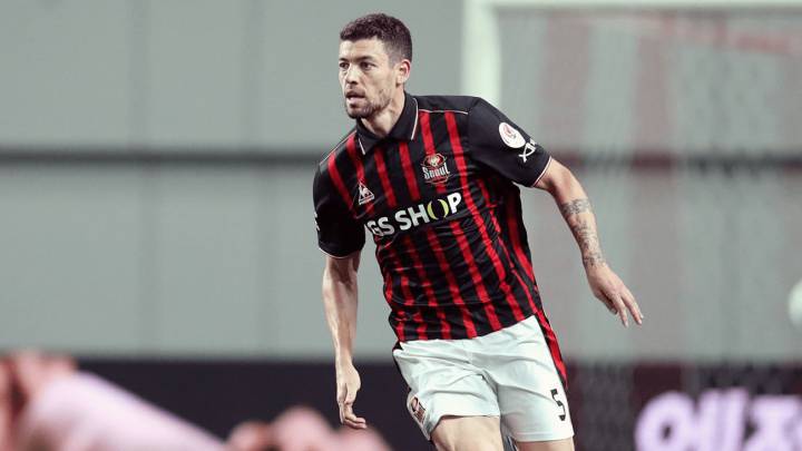 osmar ibáñez fc seoul españoles extranjero españoles mundo migrantes balon