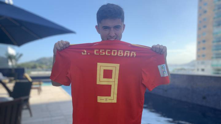 Cracks del Siglo XXI: Escobar, el killer que se le escapó al Barça