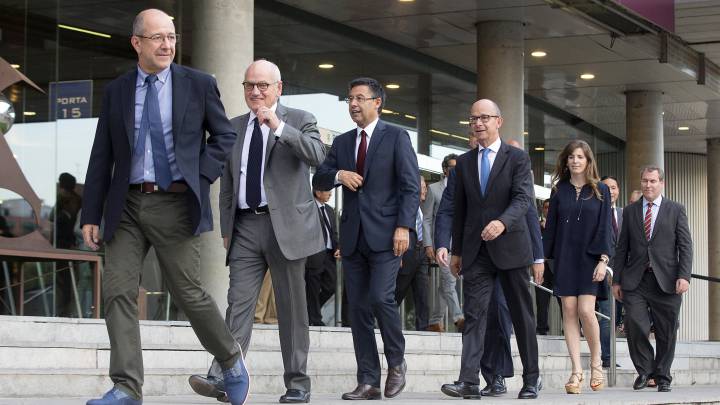 Rousaud pide públicamente
un adelanto electoral