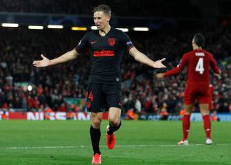 Llorente donates Anfield shirt to raise Covid-19 funds