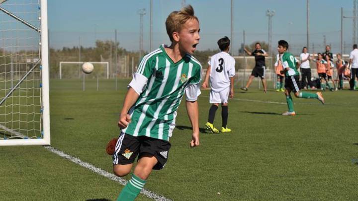 Cracks del Siglo XXI: Peregrina, magia andaluza en el Betis