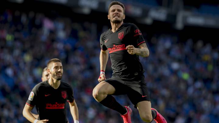 Alegria de Saúl tras marcarle al Espanyol. El parón por Covid frena su mejor momento.
