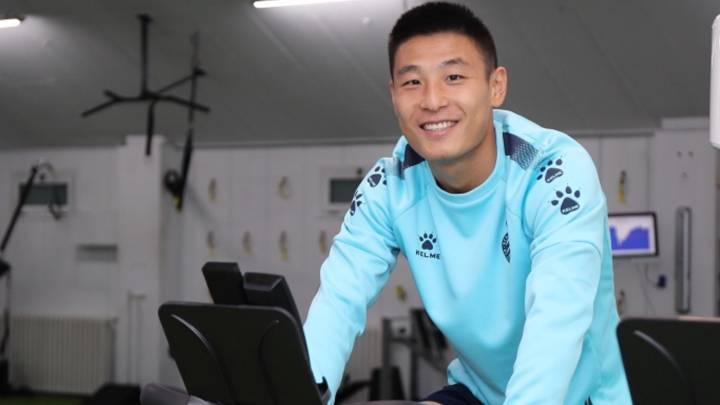 Wu Lei se entrena con el grupo del Espanyol telemáticamente