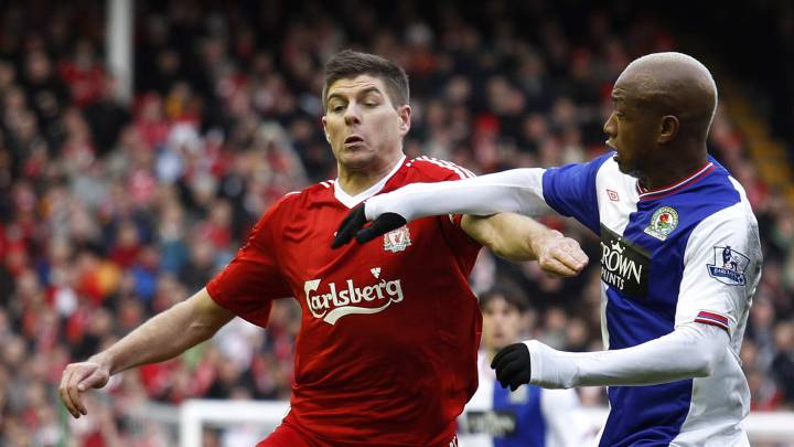 Sinama-Pongolle desvela la rivalidad entre Gerrard y Diouf