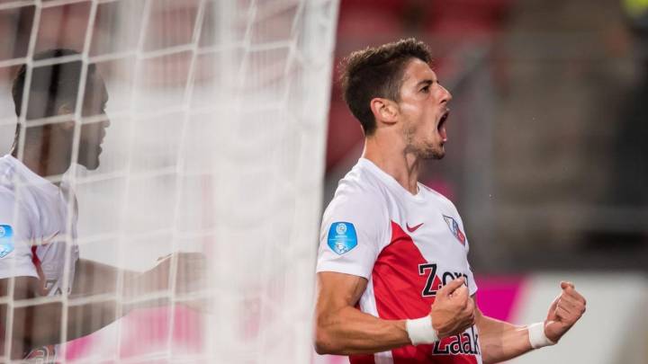 adrian dalmau españoles extranjero eredivisie