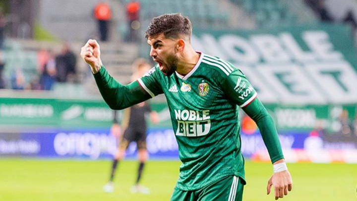 israel puerto slask wroclaw españoles extranjero migrantes balon ekstraklasa polonia