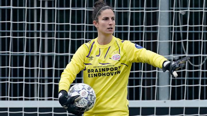 Eli Sarasola, portera española del PSV.