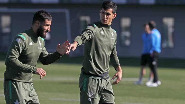 El Newcastle 'vigila' a Mandi,
opción de ingresos para el Betis