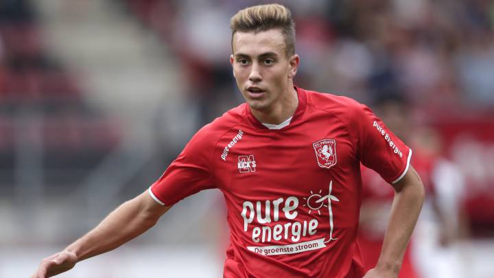 El Real Valladolid sigue de cerca a Oriol Busquets