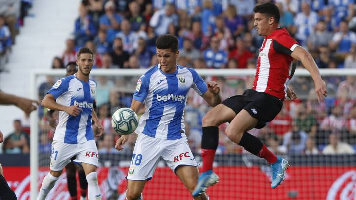 Carrillo: "Riquelme ya me llamó, es lindo que Boca te contacte"