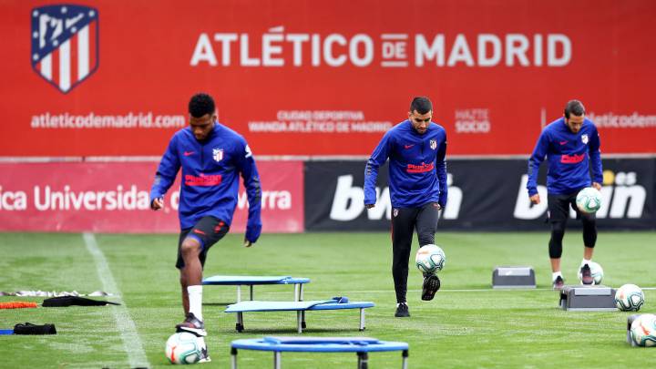 Atlético: todo parado hasta agosto.