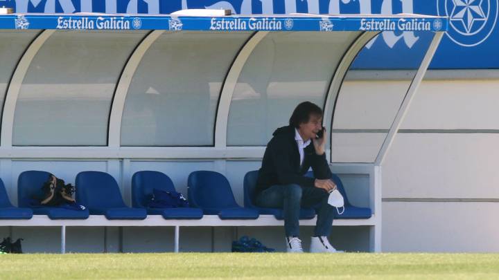 Richard Barral en el entreno del Deportivo en Abegondo